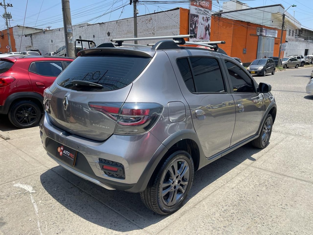RENAULT STEPWAY ZEN+16V FL 2022 MEC