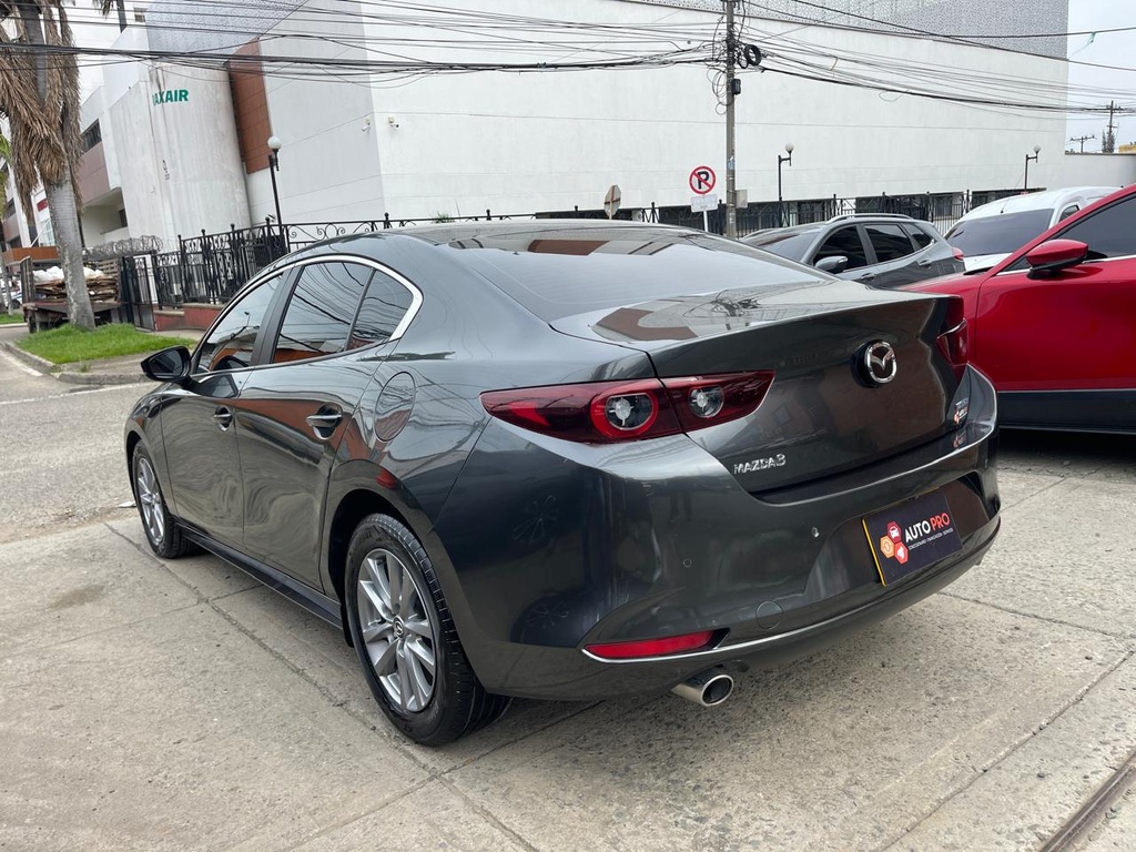 MAZDA 3 TOURING MILD HYBRID 2024 AUT