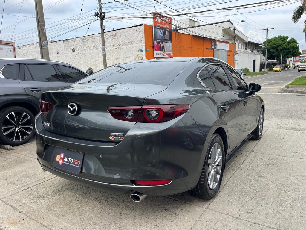 MAZDA 3 TOURING MILD HYBRID 2024 AUT