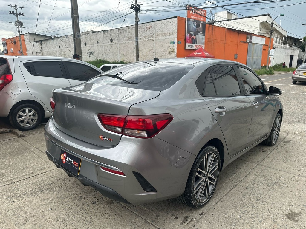 KIA RIO VIBRANT SD FL 2024 AUT