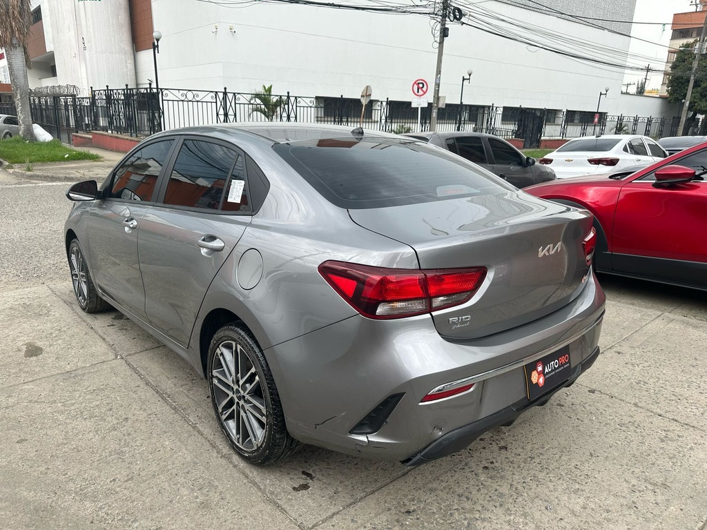 KIA RIO VIBRANT SD FL 2024 AUT