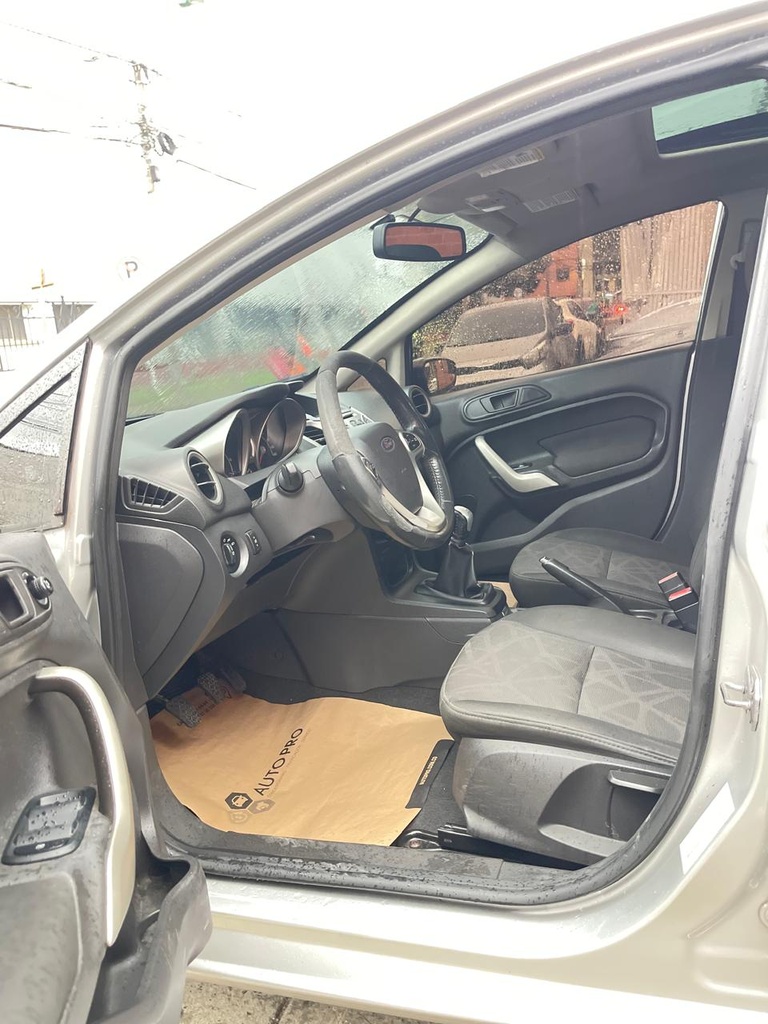 FORD FIESTA HB 2013 MEC