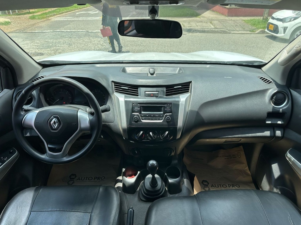 RENAULT ALASKAN CARGO 4X4 2.500CC TD 2022 MEC