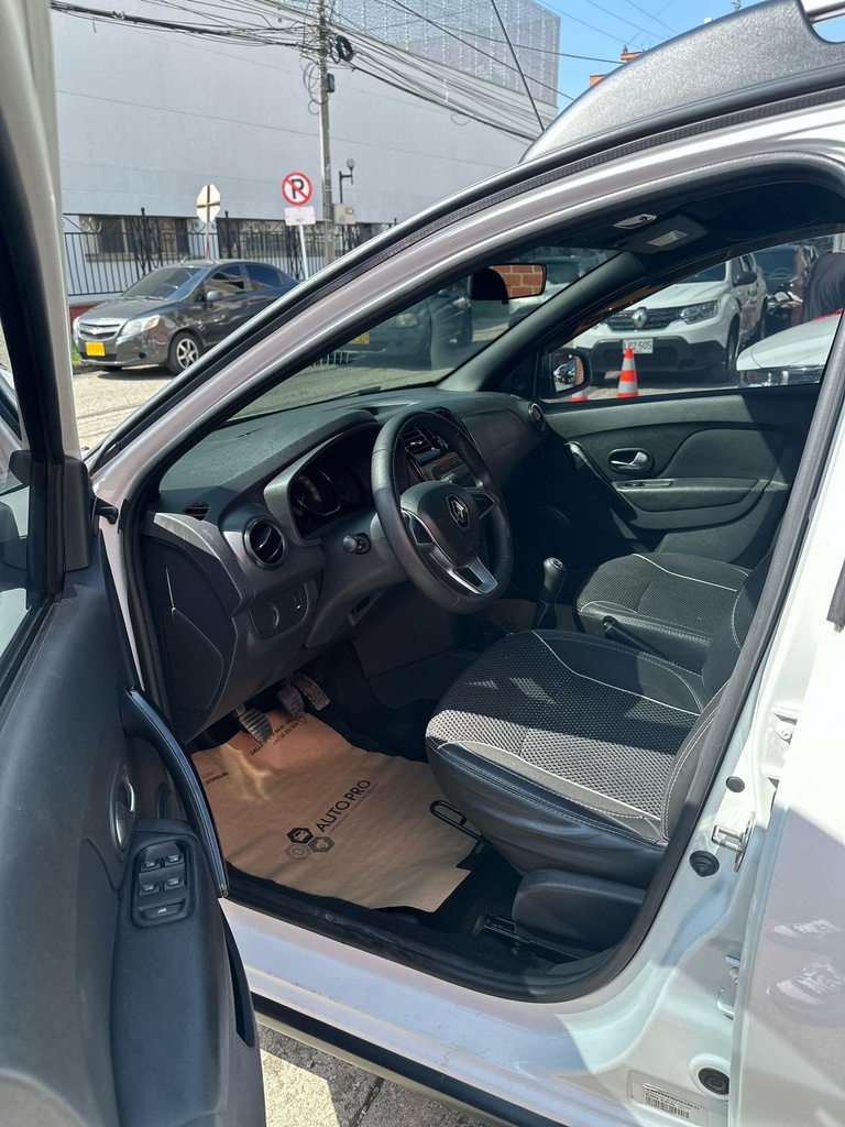 RENAULT STEPWAY ZEN+16V FL 2022 MEC