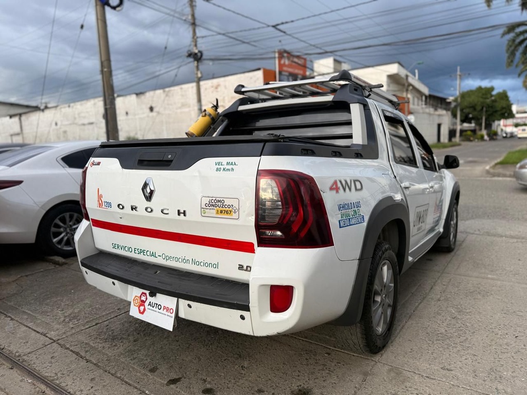 RENAULT OROCH INTENS 4X4 2.000CC 2022 MEC
