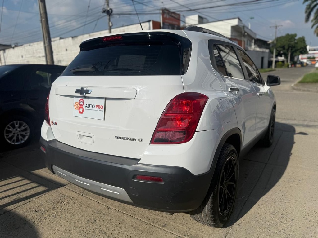CHEVROLET TRACKER LT 2015 AUT