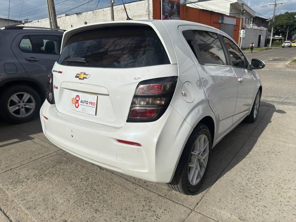 CHEVROLET SONIC HB LT 2015 MEC