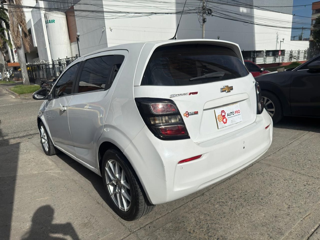 CHEVROLET SONIC HB LT 2015 MEC
