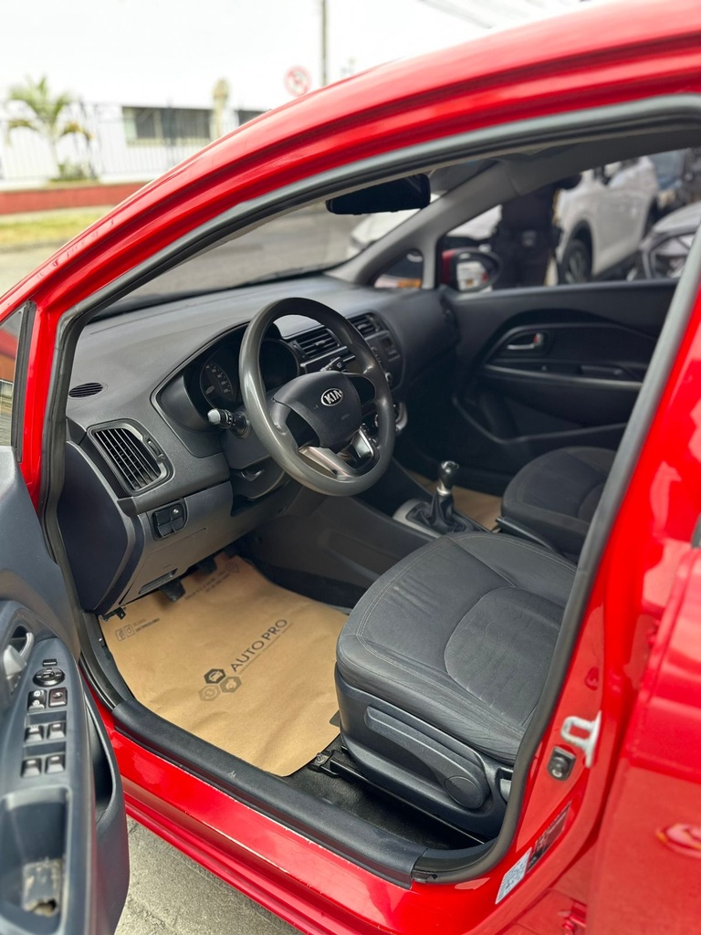 KIA RIO HATCH BACK 1.250CC 2AB EE 2014 MEC