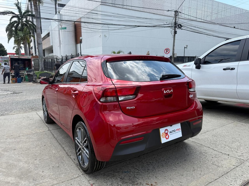 KIA RIO VIBRANT HB FL 2023 MEC