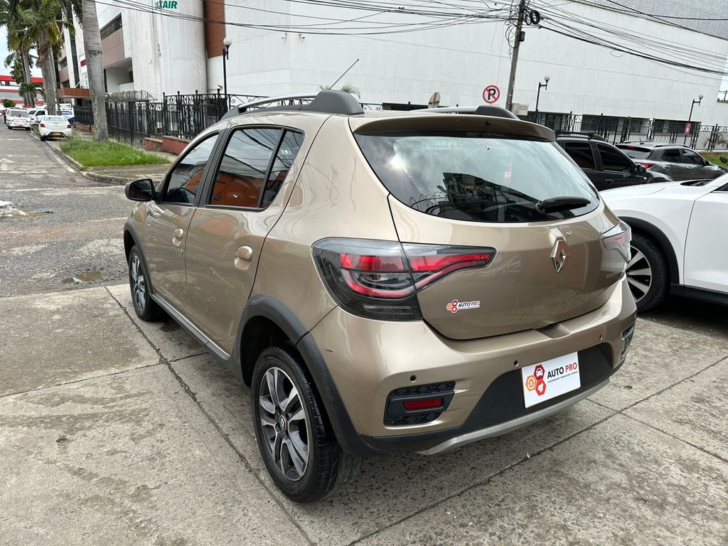 RENAULT STEPWAY INTENS+16V FL 2023 MEC