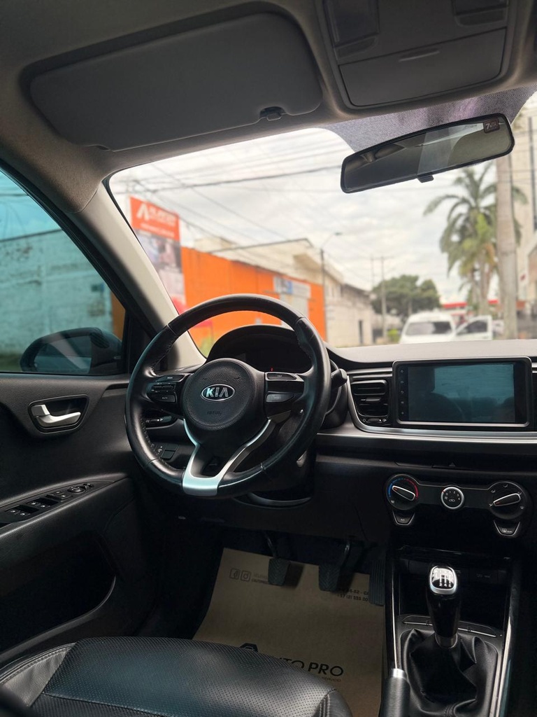 KIA RIO VIBRANT SD 2020 MEC