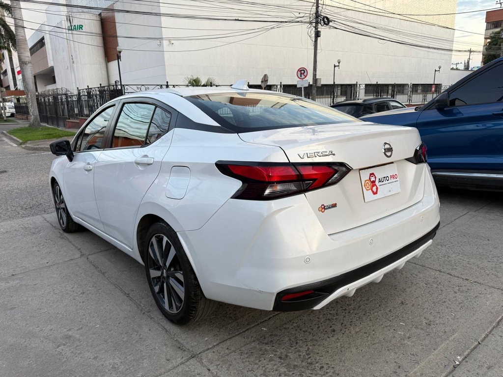 NISSAN VERSA EXCLUSIVE 2021 AUT