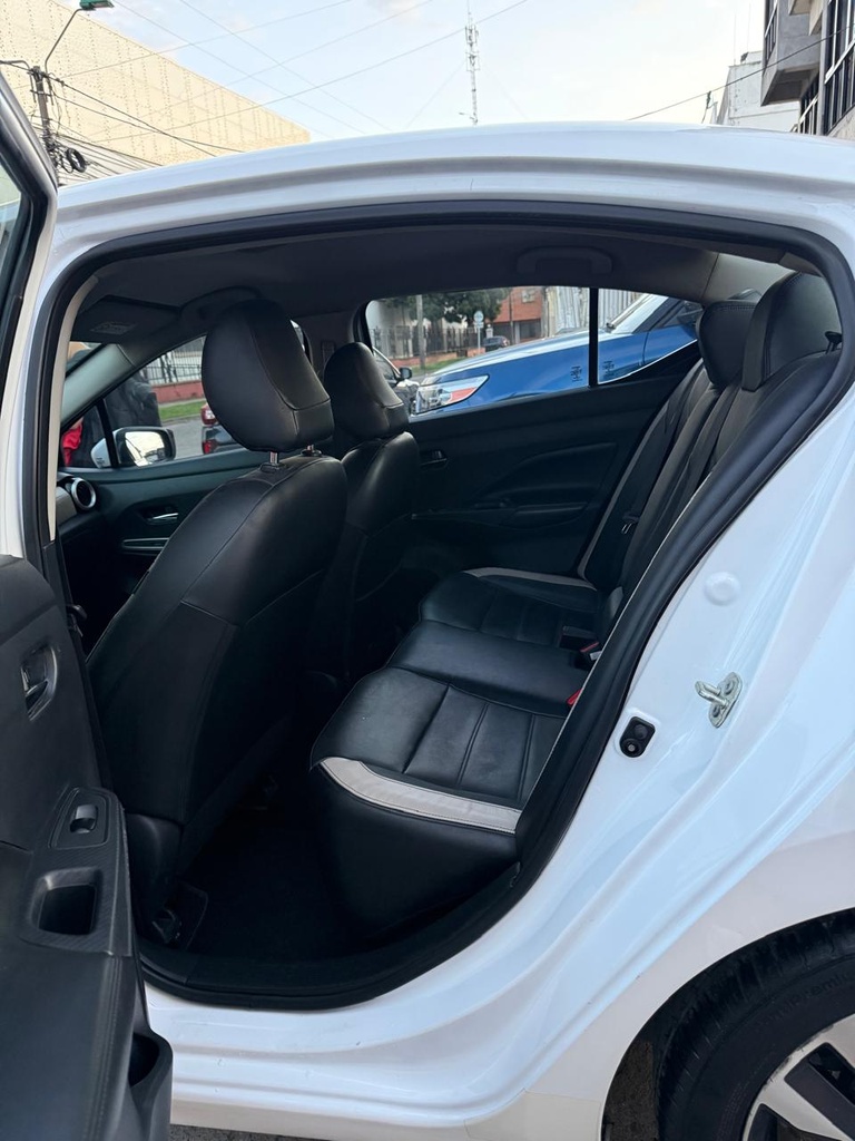 NISSAN VERSA EXCLUSIVE 2021 AUT