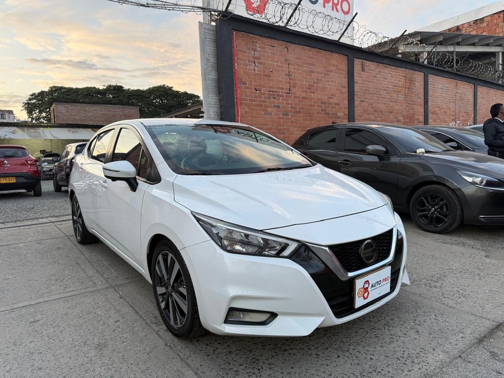 NISSAN VERSA EXCLUSIVE 2021 AUT