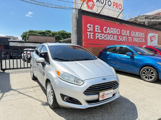 [HWT103] FORD FIESTA SPORTBACK TITANIUM 2015 AUT