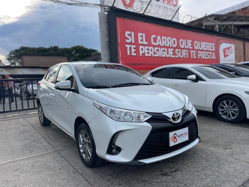 [LNR143] TOYOTA YARIS XS 2023 AUT