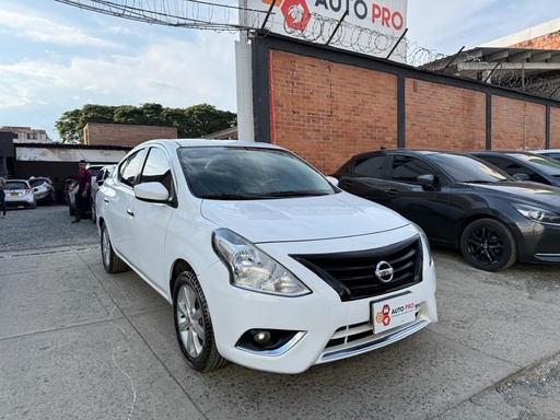 [UEL369] NISSAN VERSA ADVANCE 1FL 2015 MEC
